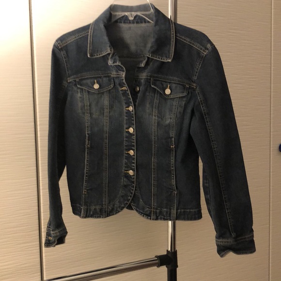 Fitted Denim Jacket - Picture 3 of 4